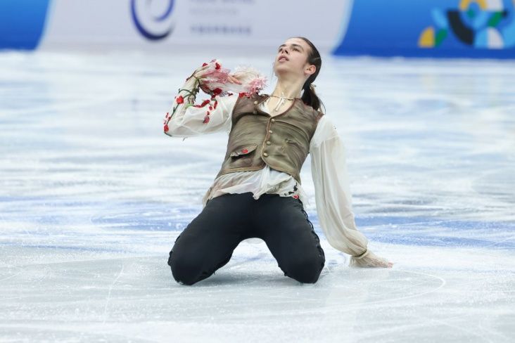 Гуменник впервые в карьере выиграл чемпионат России по фигурному катанию