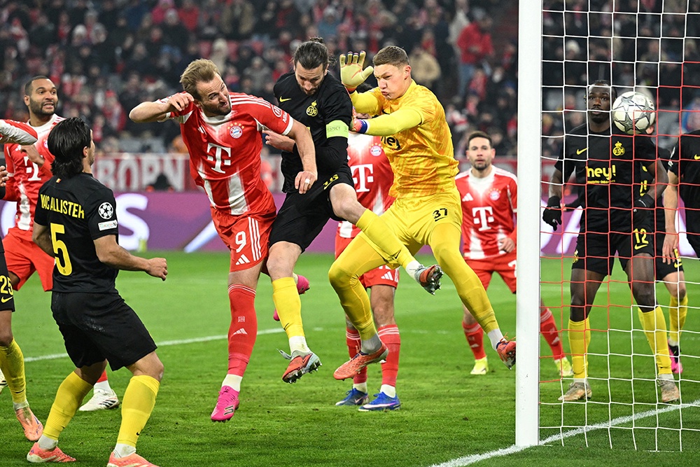 Дубль Кейна вывел "Баварию" в 1/8 финала