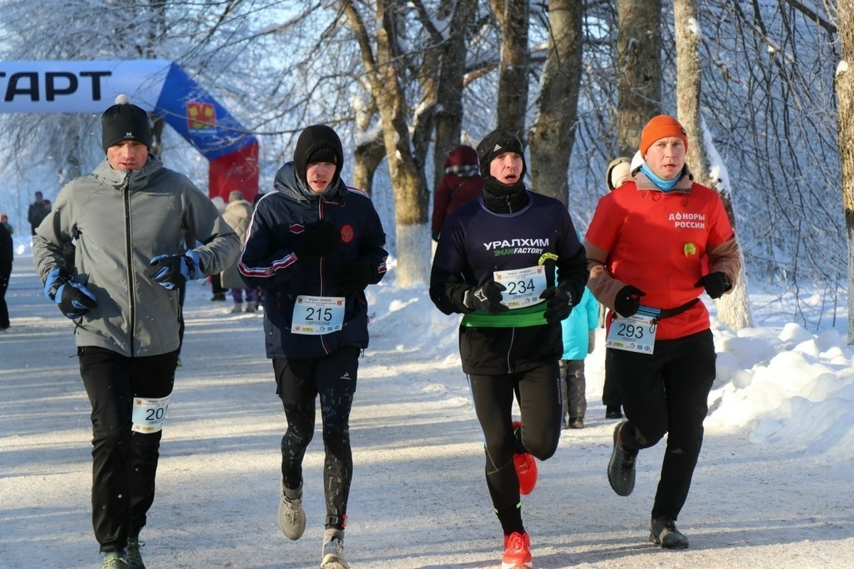 Более 400 бегунов собрал пробег «Прорыв» на Невском пятачке
