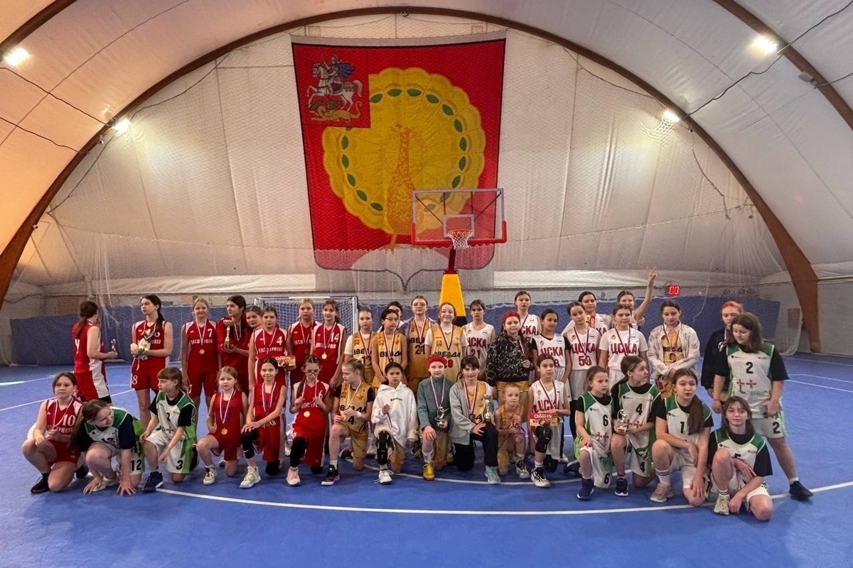 Серпуховская «Звезда» заняла третье место на баскетбольном турнире