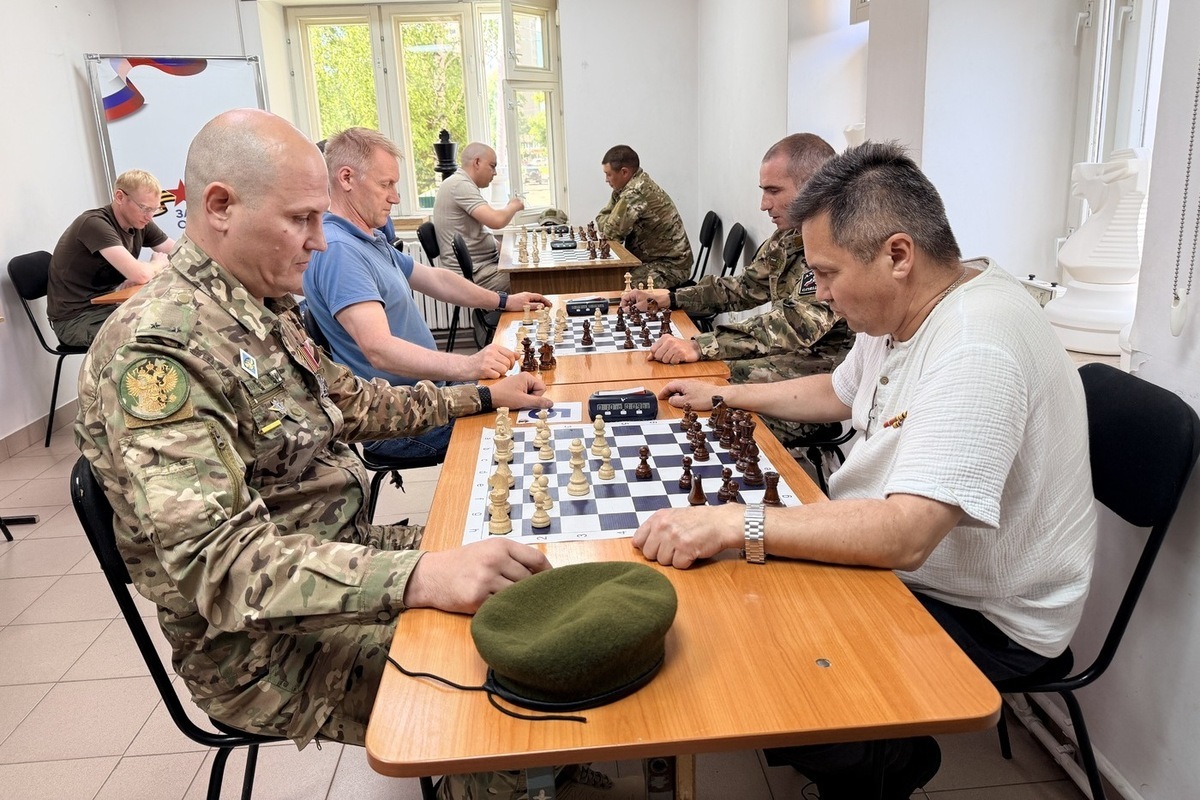 Владимир Владимиров выиграл шахматный турнир среди ветеранов боевых действий